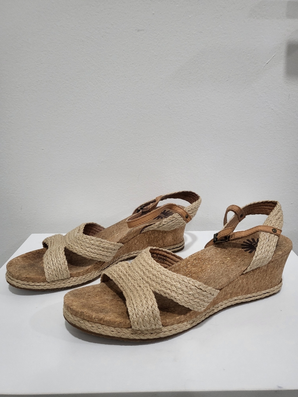UGG Launn Cork Tan Wedge Heels - Size 9